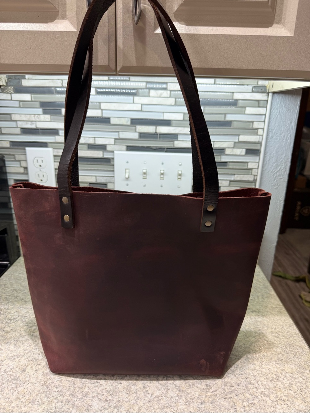 Portland Leather OG Merlot Medium classic Tote